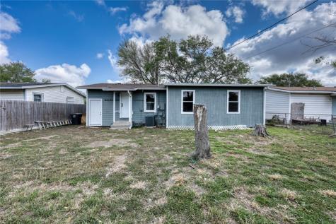 1705 Sycamore Place Corpus Christi TX 78416