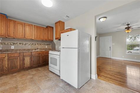 1705 Sycamore Place Corpus Christi TX 78416