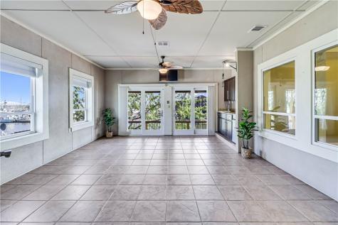 113 Bay Court Aransas Pass TX 78336