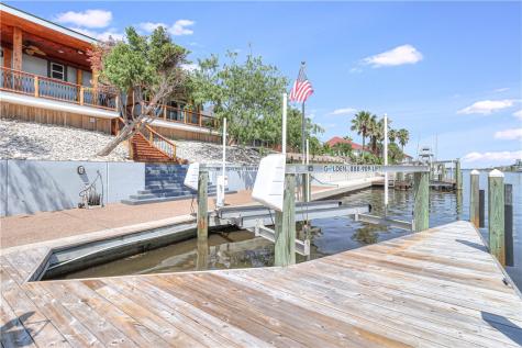 113 Bay Court Aransas Pass TX 78336