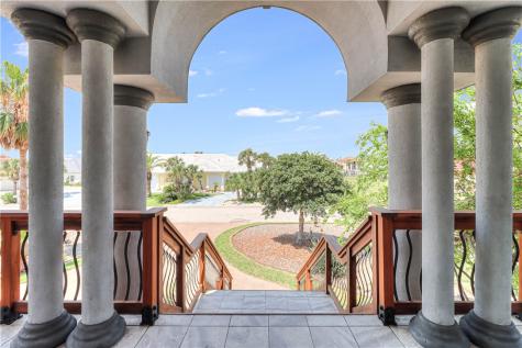 113 Bay Court Aransas Pass TX 78336