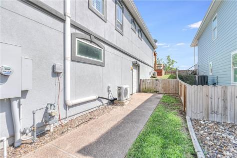 113 Bay Court Aransas Pass TX 78336