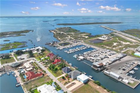 113 Bay Court Aransas Pass TX 78336