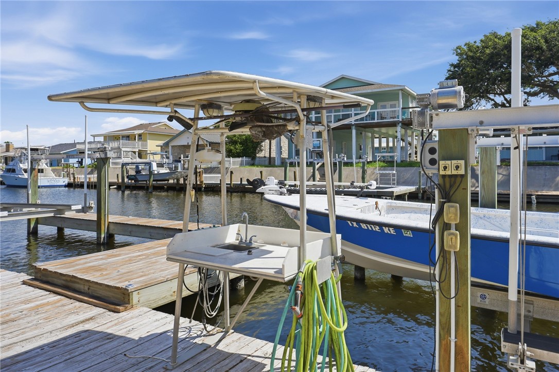 128 Palm Drive Rockport TX 78382