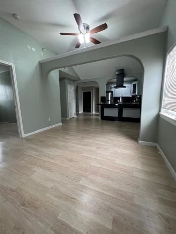 205 W 3rd Street Alice TX 78332
