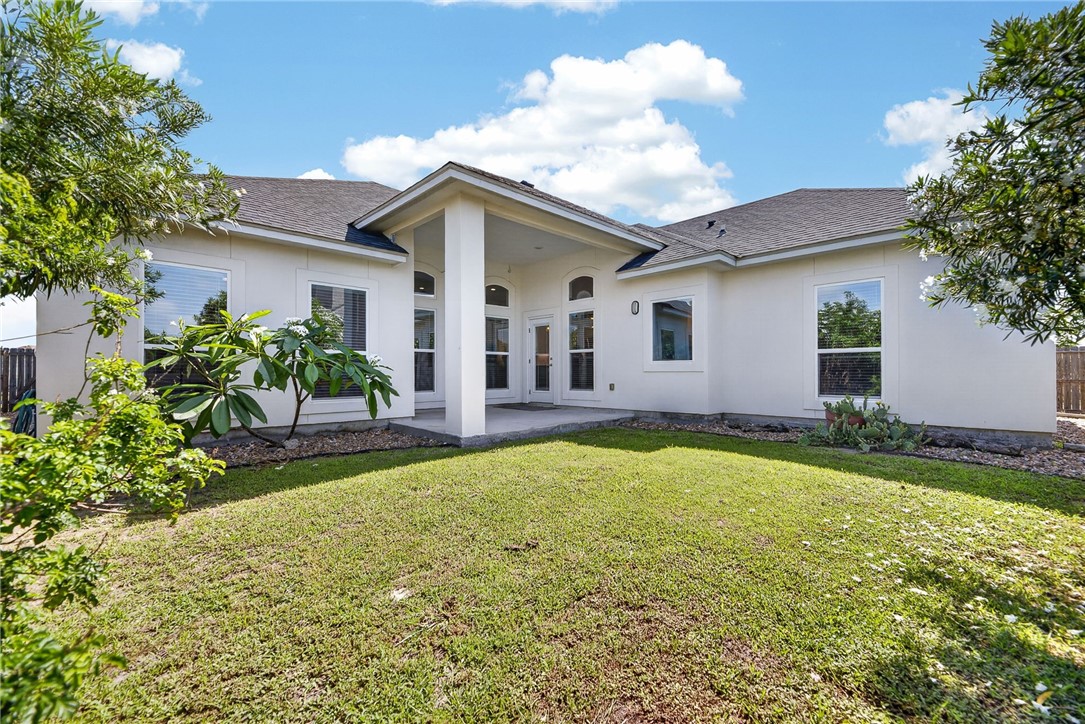 13821 Flintlock Drive Corpus Christi TX 78418
