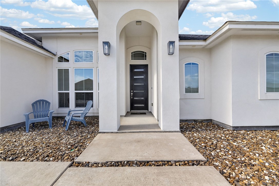 13821 Flintlock Drive Corpus Christi TX 78418