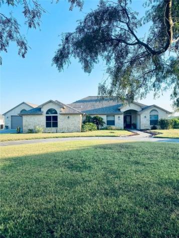1067 County Road 3651 Sandia TX 78383