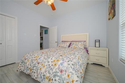 21 Bahama St S Rockport TX 78382