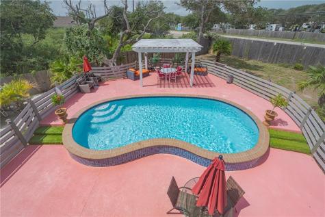 21 Bahama St S Rockport TX 78382