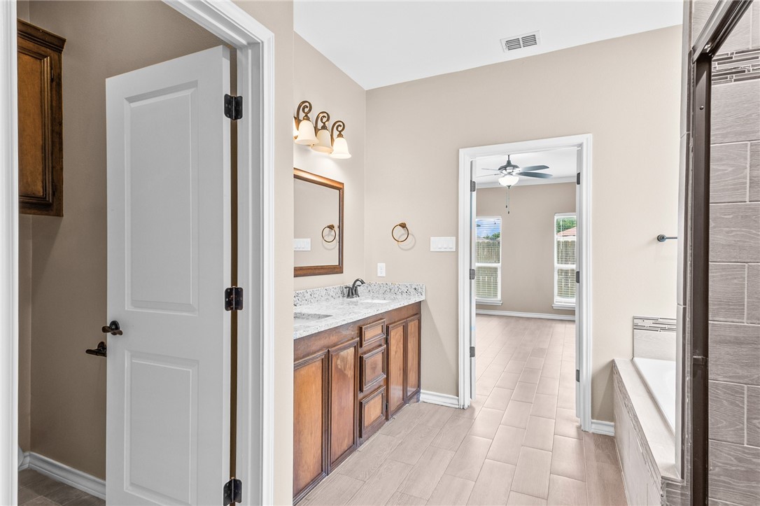 5721 Bella Di Giorno Drive Corpus Christi TX 78414