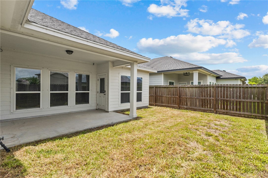 5721 Bella Di Giorno Drive Corpus Christi TX 78414