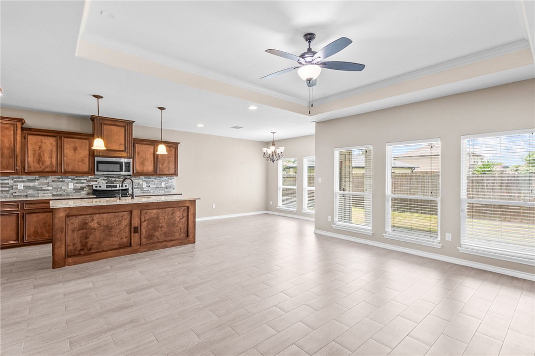 5721 Bella Di Giorno Drive Corpus Christi TX 78414