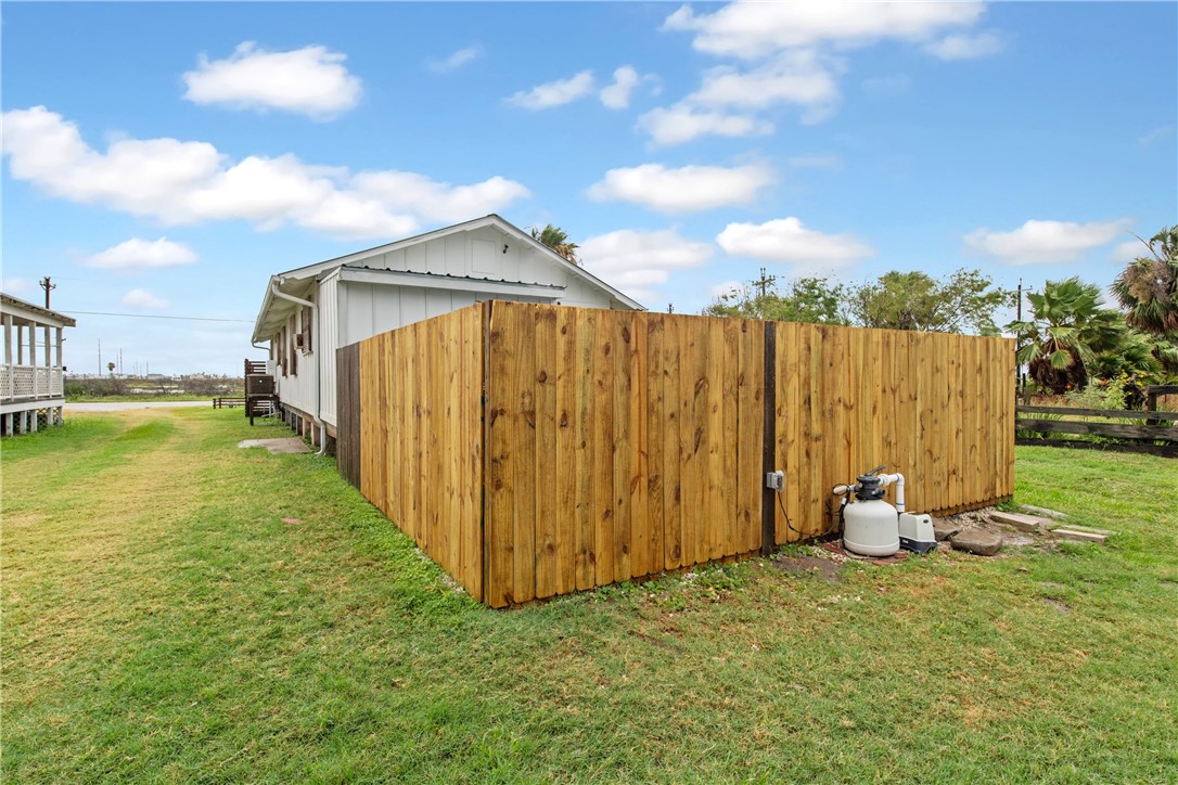 1326 Ross Avenue Port Aransas TX 78373