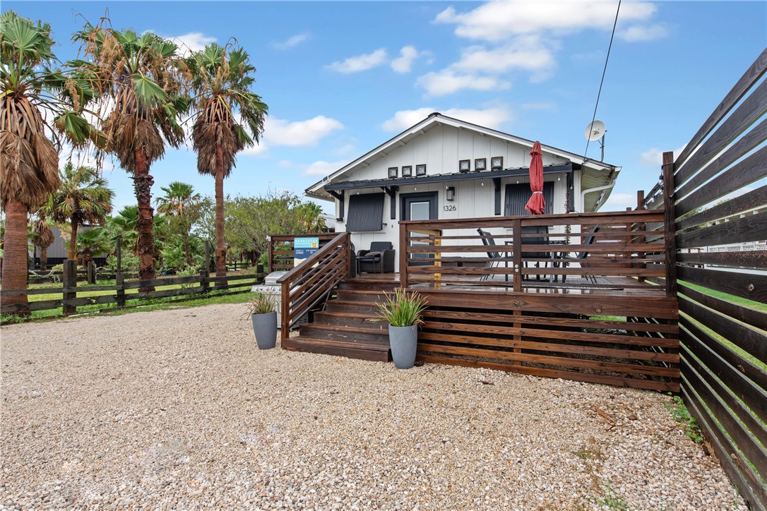 1326 Ross Avenue Port Aransas TX 78373
