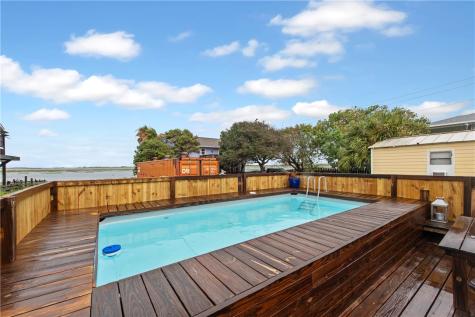 1326 Ross Avenue Port Aransas TX 78373