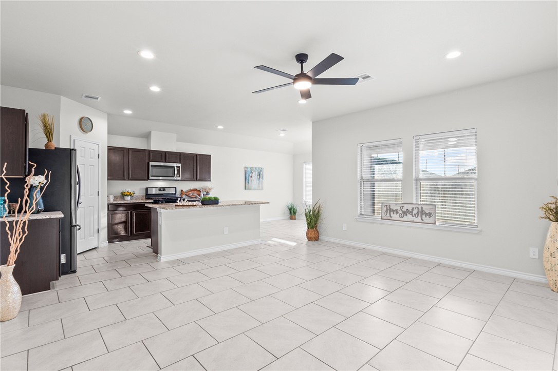3909 Shiva Drive Corpus Christi TX 78410