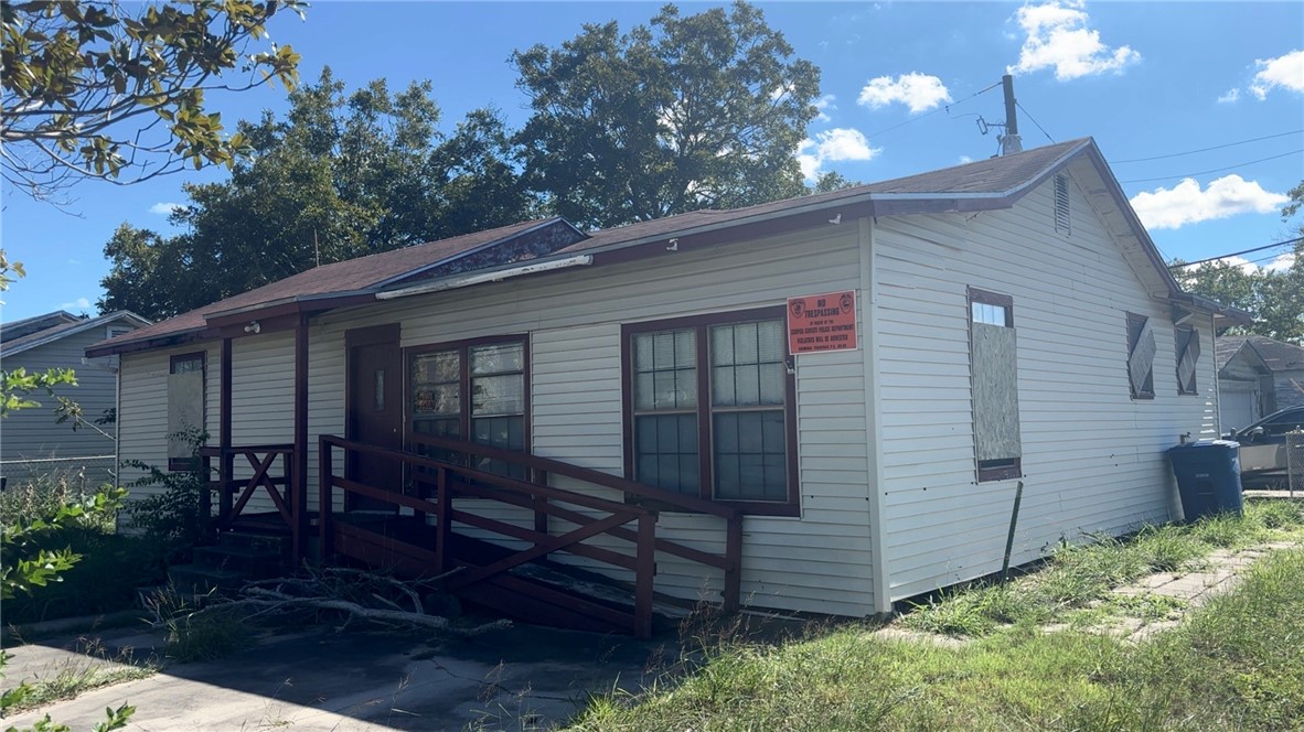 2001 Harriett Drive Corpus Christi TX 78416