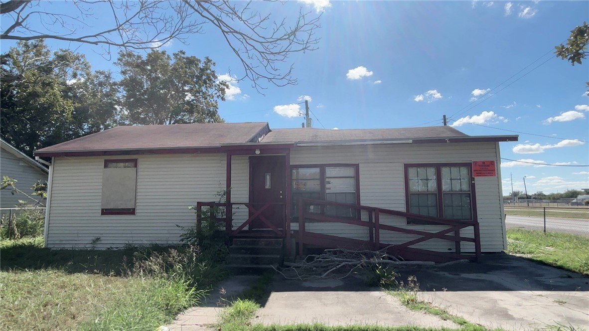 2001 Harriett Drive Corpus Christi TX 78416