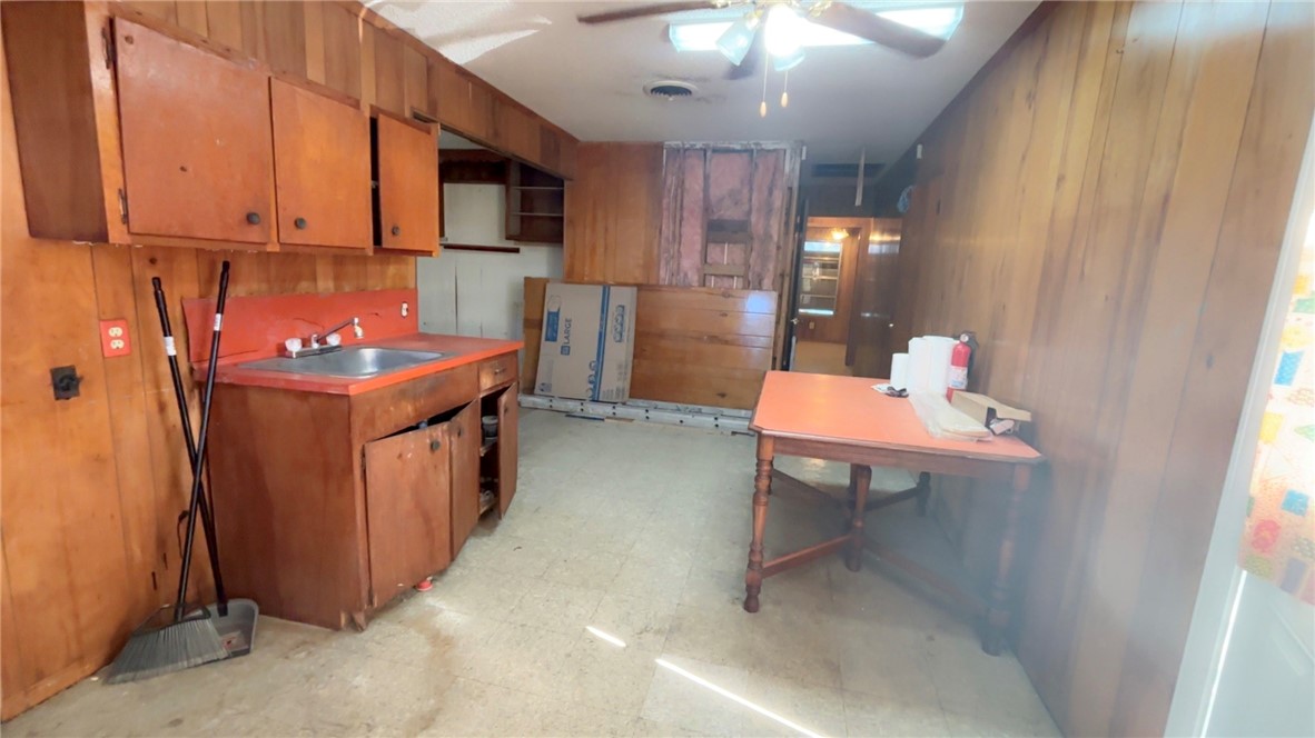 2001 Harriett Drive Corpus Christi TX 78416