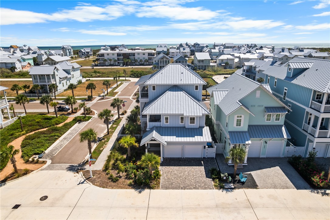641 Sunset Avenue Port Aransas TX 78373