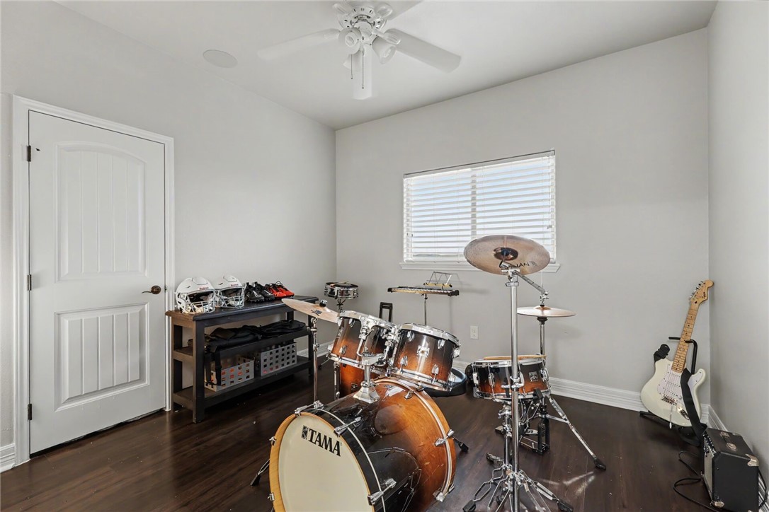 2608 Digger Lane Corpus Christi TX 78415