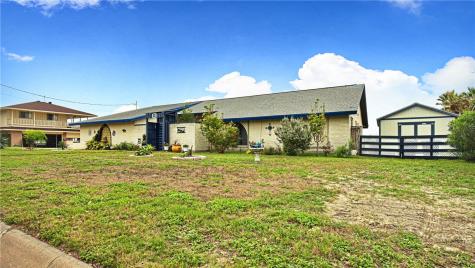 120 Shore Drive Portland TX 78374