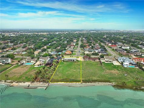 120 Shore Drive Portland TX 78374