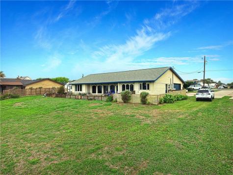 120 Shore Drive Portland TX 78374