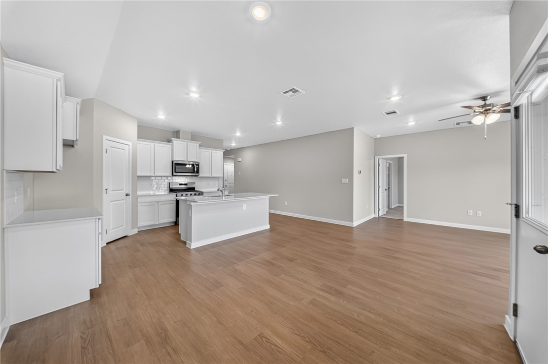 1338 Remys Way Corpus Christi TX 78415