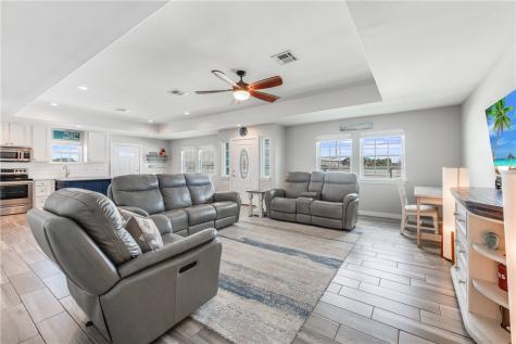 404 Chloes Way Port Aransas TX 78373