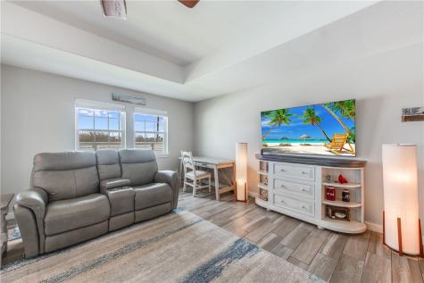 404 Chloes Way Port Aransas TX 78373