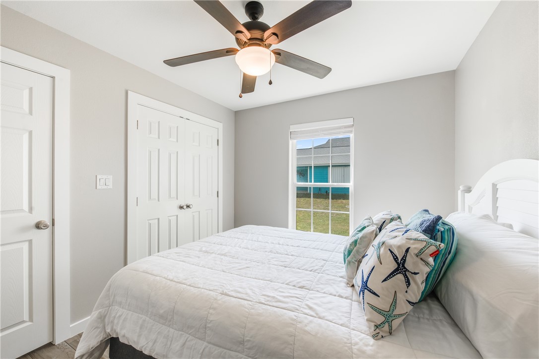 404 Chloes Way Port Aransas TX 78373