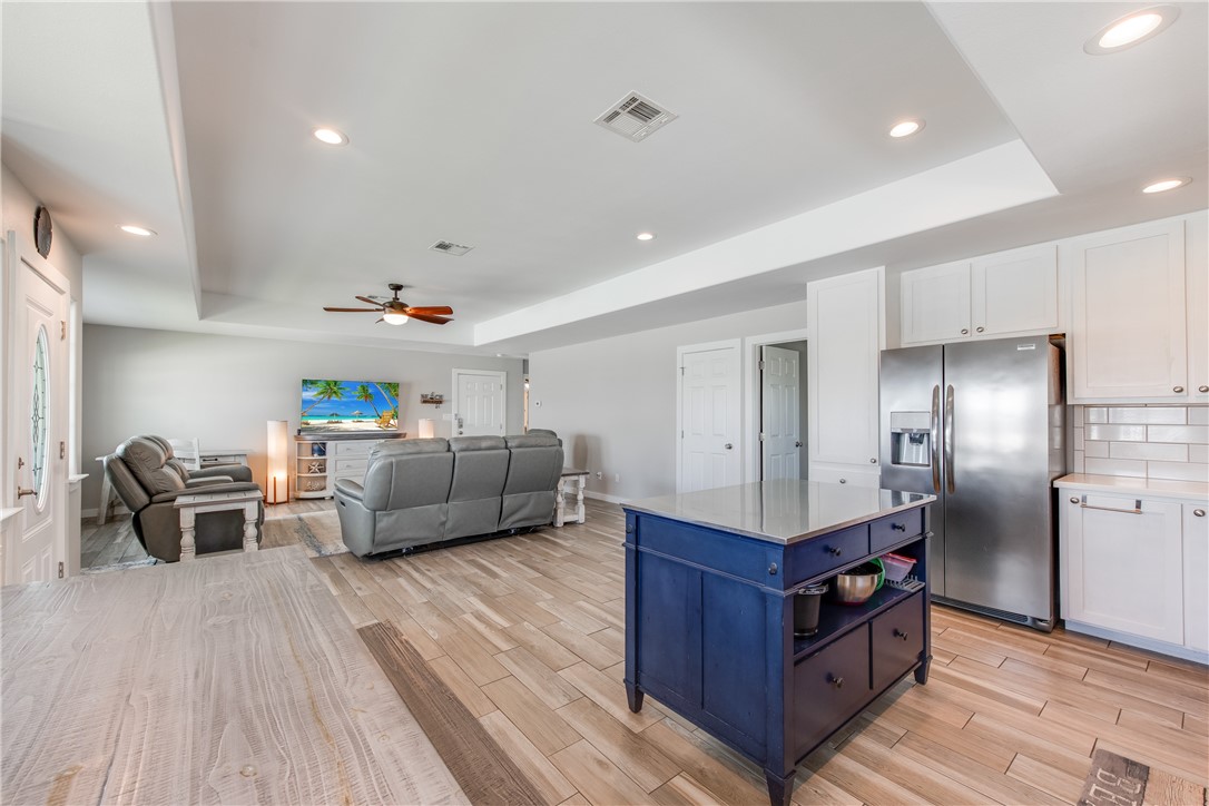 404 Chloes Way Port Aransas TX 78373