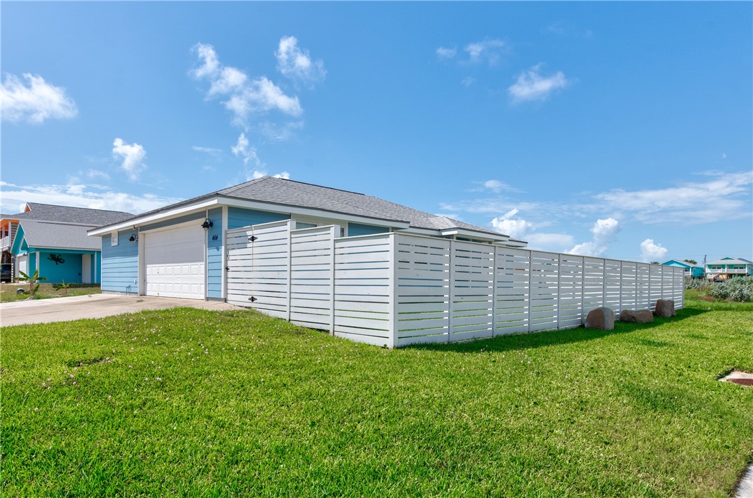 404 Chloes Way Port Aransas TX 78373