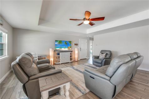404 Chloes Way Port Aransas TX 78373