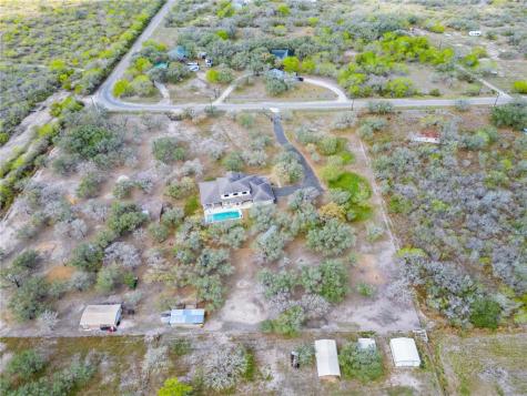 9667 Cr 628 Sinton TX 78387