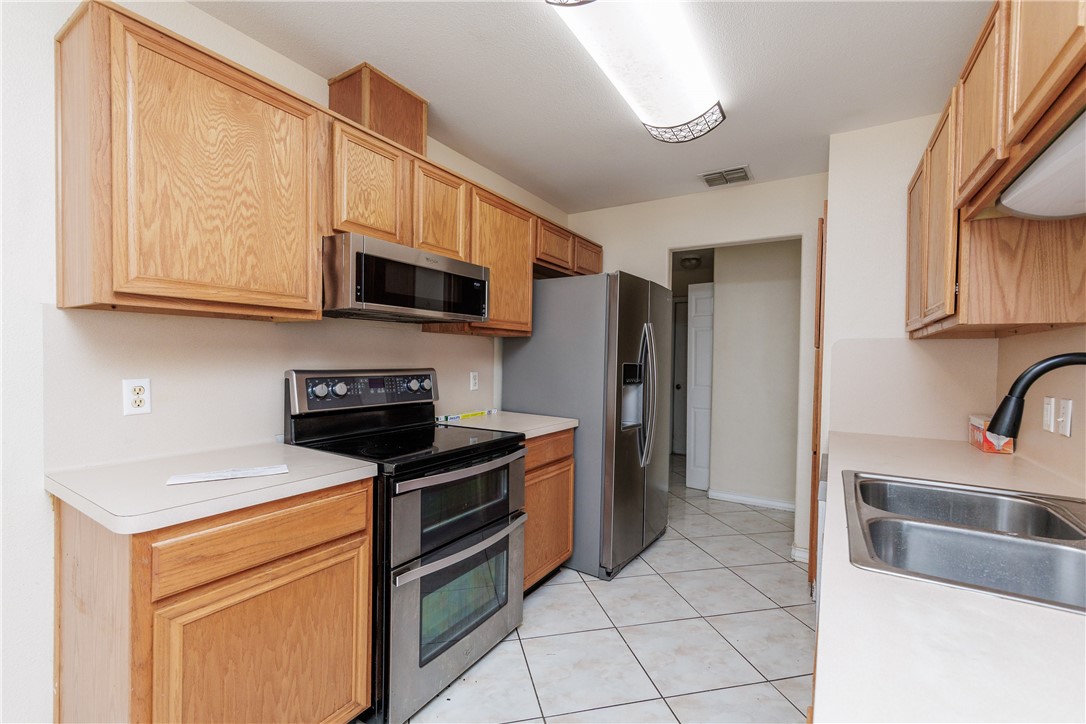 2256 Ivy Drive Corpus Christi TX 78418