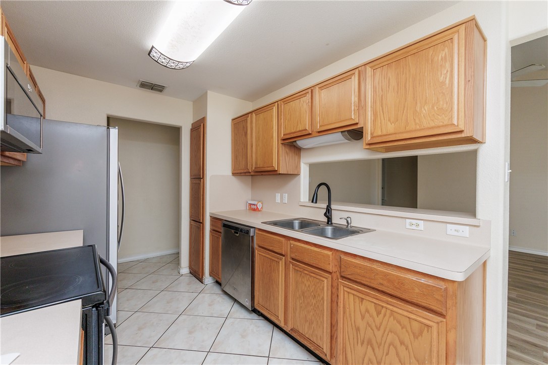 2256 Ivy Drive Corpus Christi TX 78418