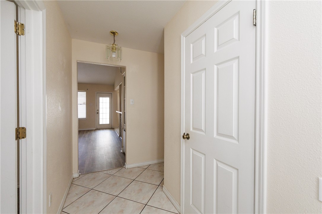 2256 Ivy Drive Corpus Christi TX 78418