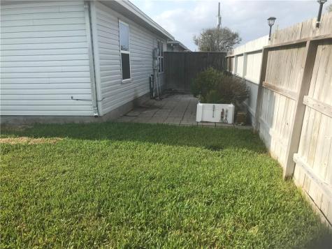5026 Yorktown Boulevard Corpus Christi TX 78413