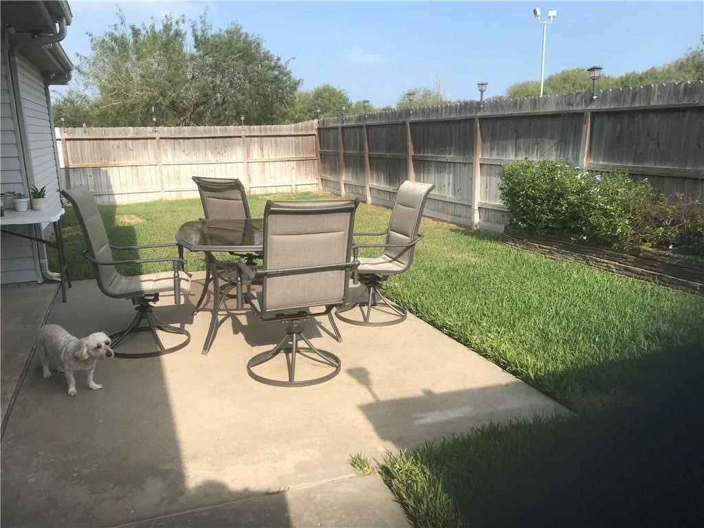 5026 Yorktown Boulevard Corpus Christi TX 78413