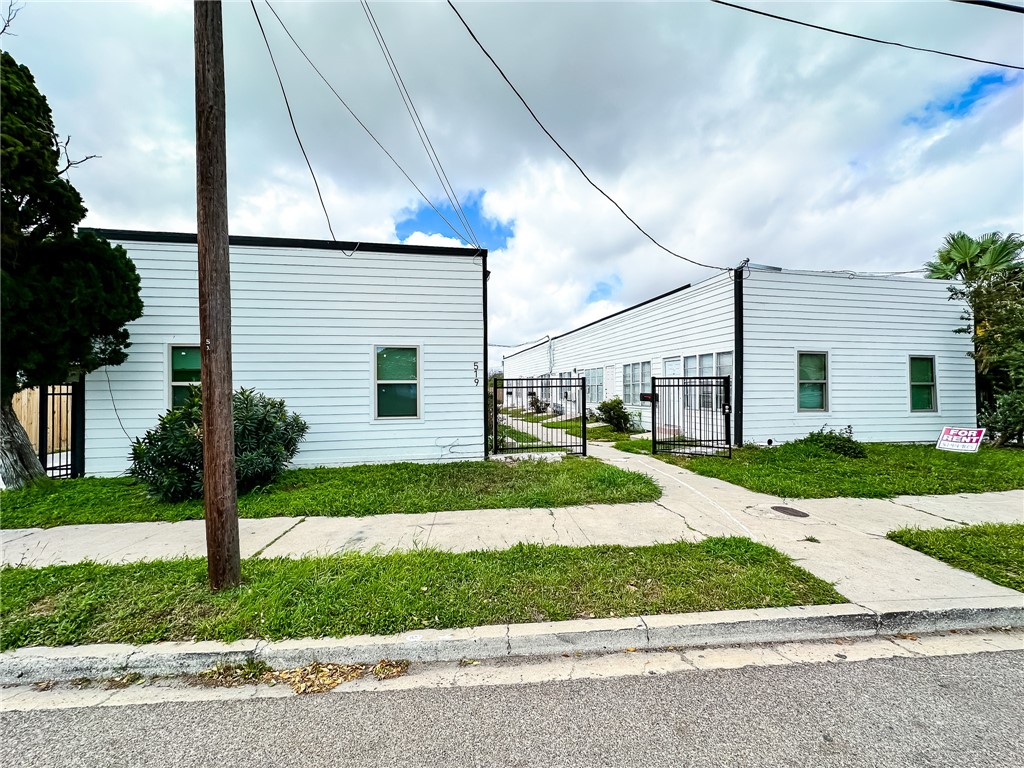 519 S Carancahua Street Corpus Christi TX 78401