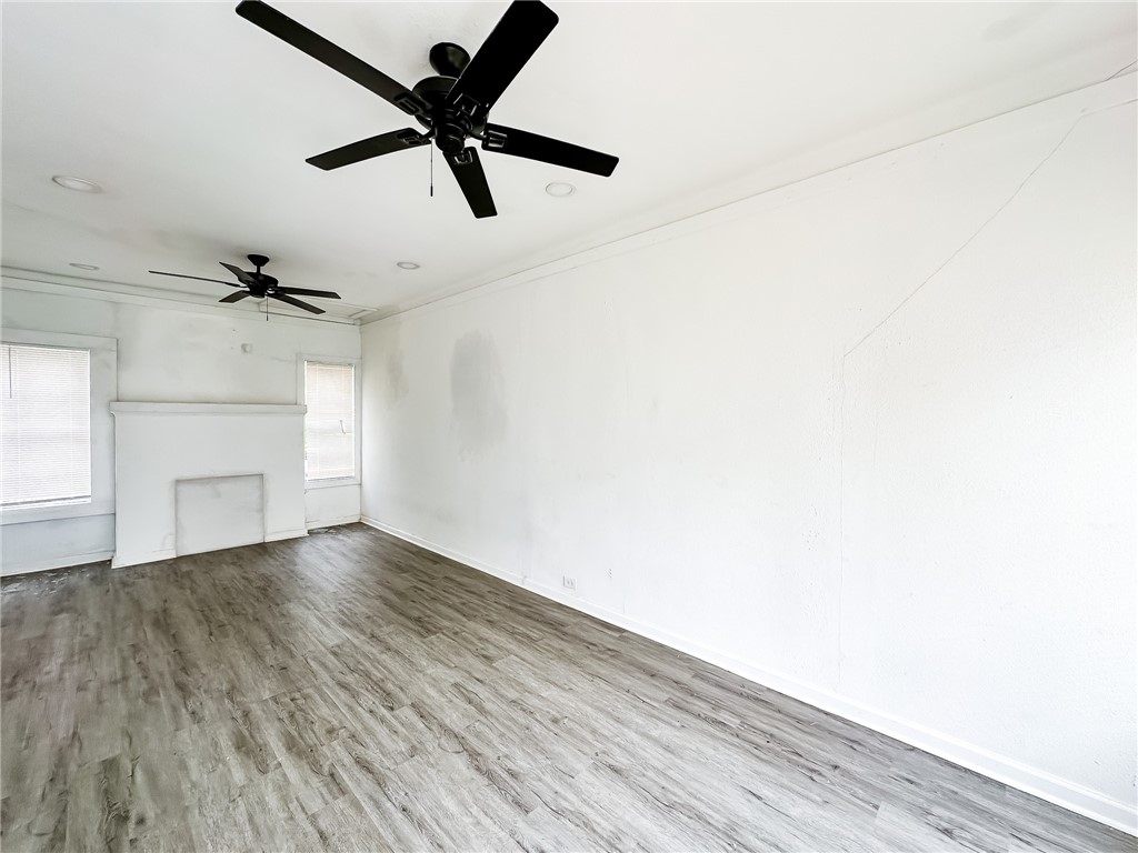 519 S Carancahua Street Corpus Christi TX 78401