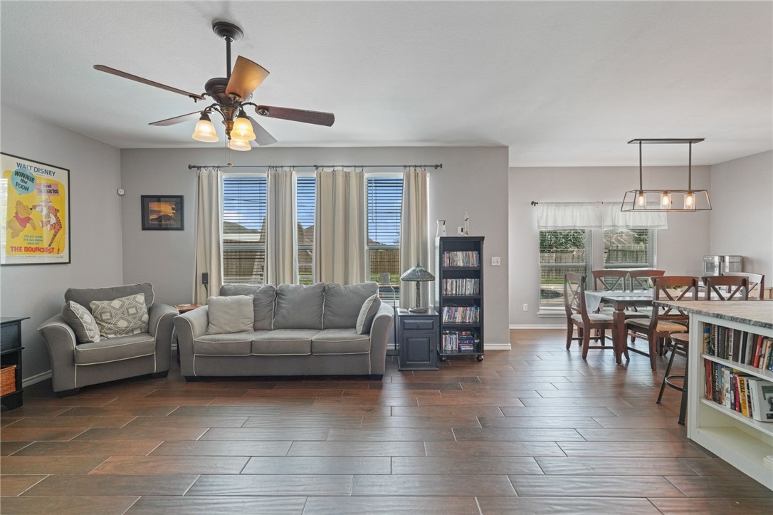 6726 Dungeoness Drive Corpus Christi TX 78414