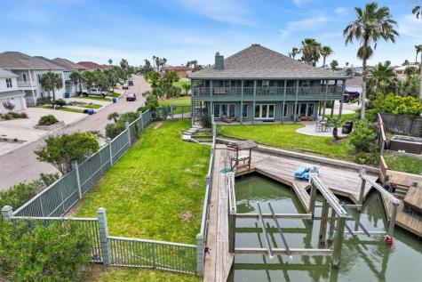 488 Margo Lane Port Aransas TX 78373