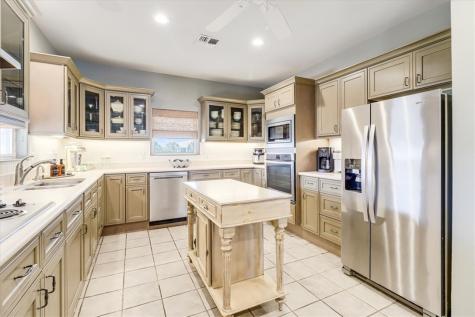 488 Margo Lane Port Aransas TX 78373