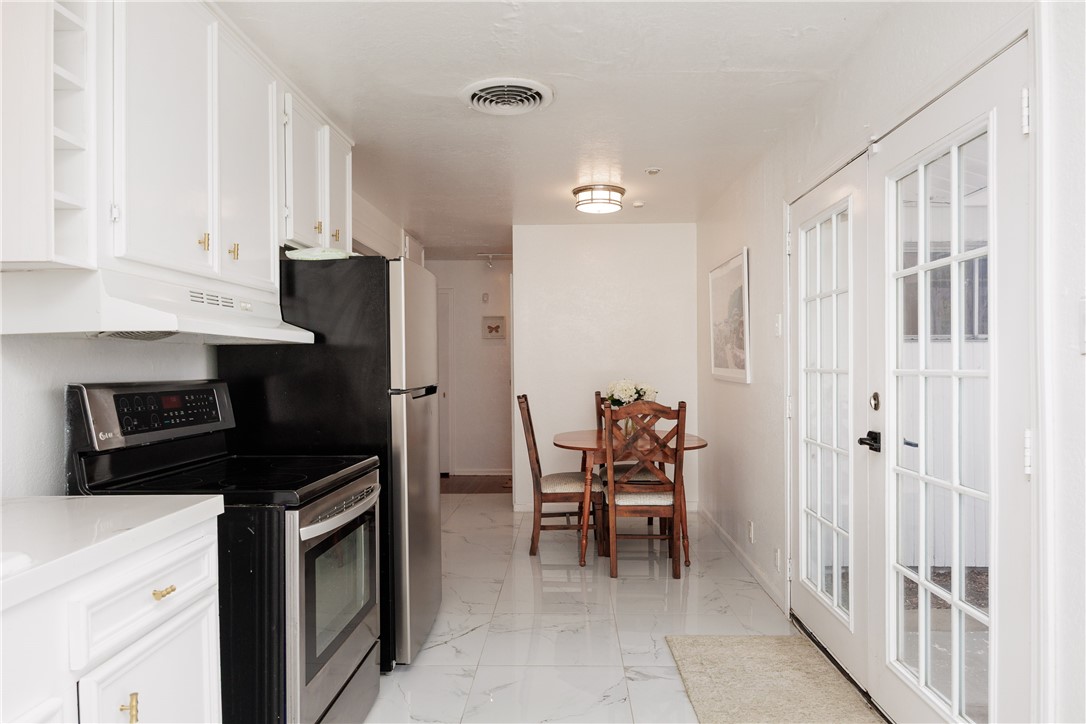 909 Dolphin Place Corpus Christi TX 78411