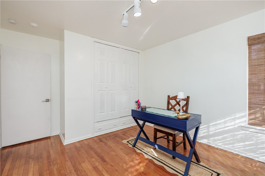 909 Dolphin Place Corpus Christi TX 78411