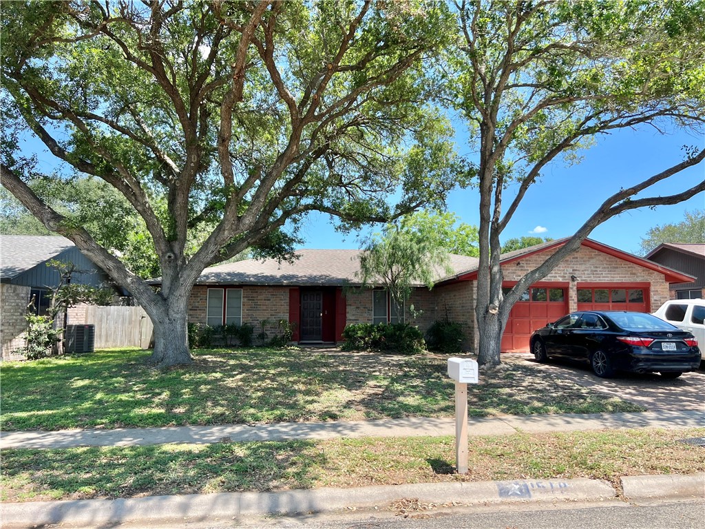 1518 W Waterview Street Portland TX 78374